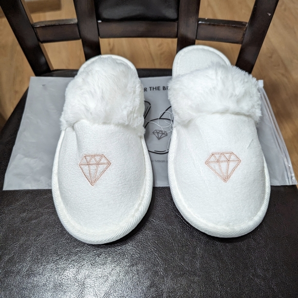 Ms to Mrs Bride to Be Spa Slippers - Picture 3 of 3